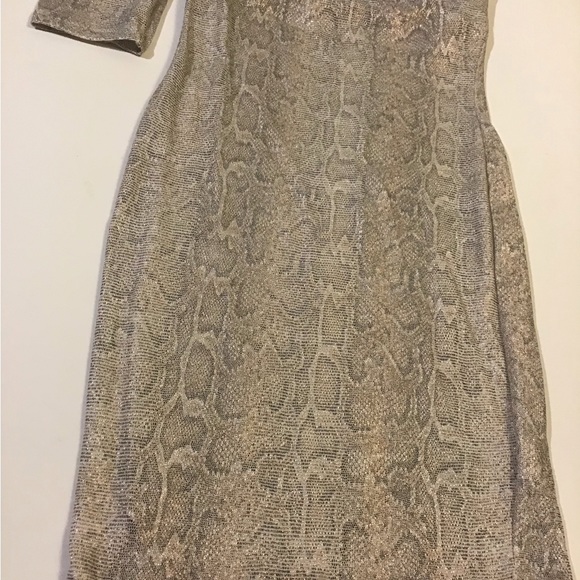 One shoulder metallic gold snakeskin print dress - Picture 10 of 11
